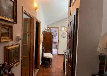 Trilocale Viale del Gran San Bernardo, 140, Aosta - foto 4