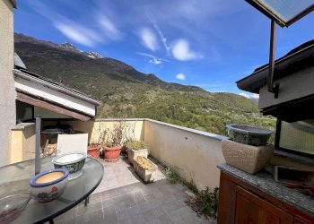 Trilocale Viale del Gran San Bernardo, 140, Aosta - foto 5