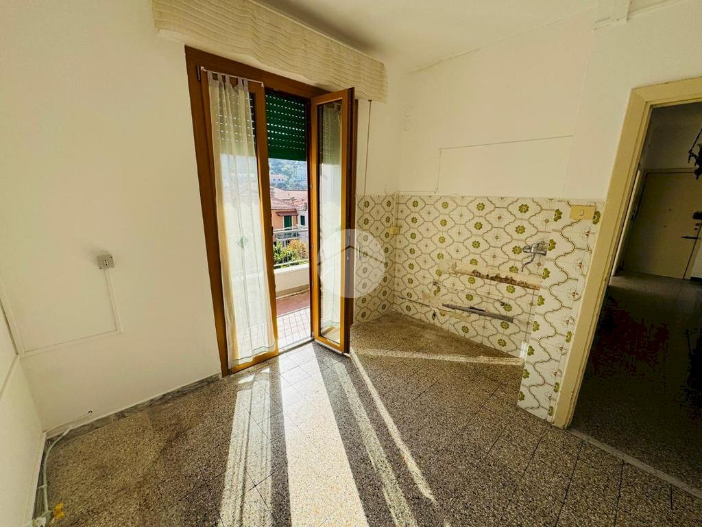 Quadrilocale Piazza Luigi Carniglia, Deiva Marina - foto 3