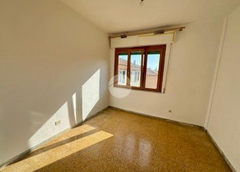 Quadrilocale Piazza Luigi Carniglia, Deiva Marina - foto 1