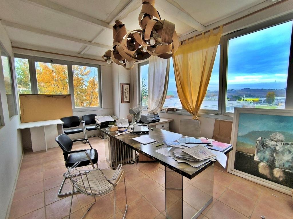 Capannone via roma, Tavullia - foto 2