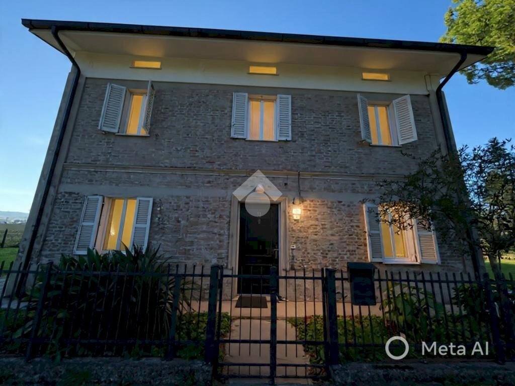 Casa indipendente Via michelangelo buonarroti, Vallefoglia - foto 2