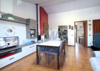 Bilocale Via Monsignor Clemente Riva, 5 
 Medolago, Medolago - foto 2