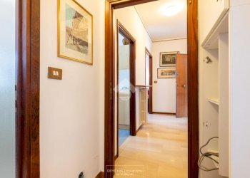 Two-room apartment Corso Italia, Vignola - photo 9