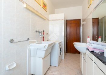 Two-room apartment Corso Italia, Vignola - photo 15