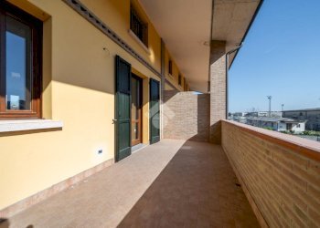 Villa a Schiera Via Prati Landi, Castelnovo di Sotto - foto 21