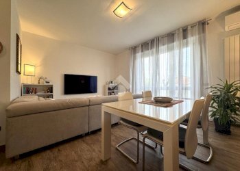 Quadrilocale Viale Quagliotti, Cameri - foto 2