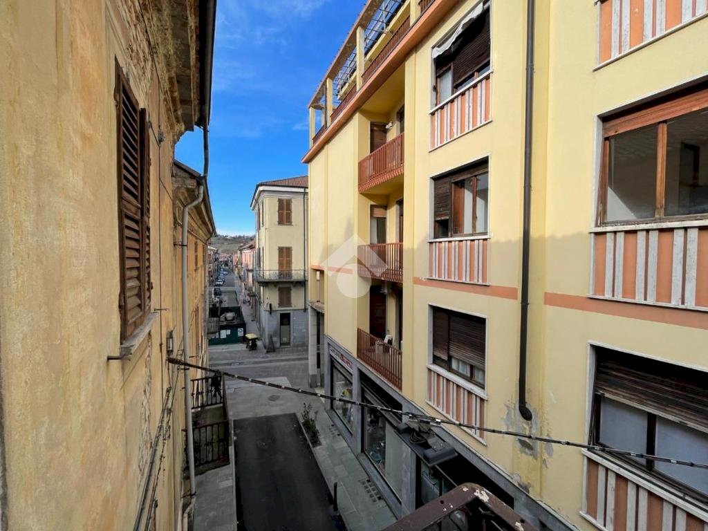 Casa indipendente Via Bona, Nizza Monferrato - foto 2