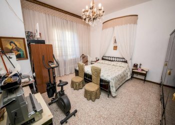 Villa Via Angelo Bisi, Milano (neighborhood Baggio) - photo 4