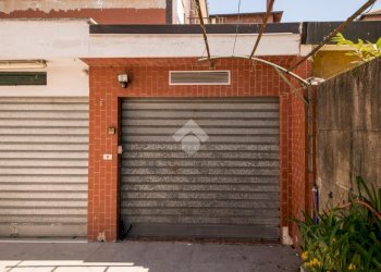 Villa Via Angelo Bisi, Milano (neighborhood Baggio) - photo 26