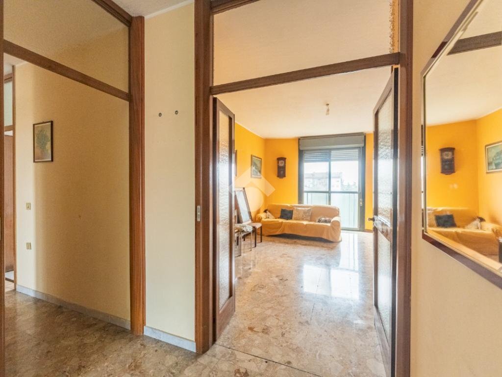 Quadrilocale Viale Giovanni Suzzani, Milano (zona Bicocca) - foto 2