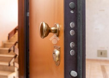 Quadrilocale Via Giovanni Servais, Torino (zona Parella) - foto 2