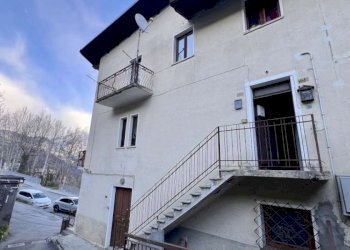 Three-room apartment Frazione Cré, Gignod - photo 2