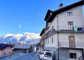 Three-room apartment Frazione Cré, Gignod - photo 3