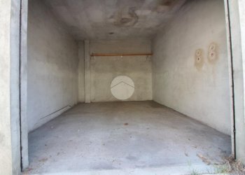 Box Via Passo Buole, Torino (zona Lingotto) - foto 5