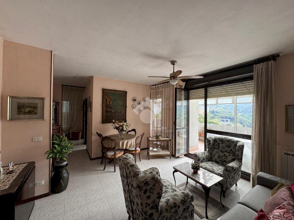 Quadrilocale Via Tommaso Albinoni, Genova (zona Rivarolo) - foto 2