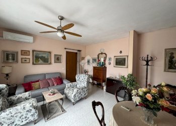 Quadrilocale Via Tommaso Albinoni, Genova (zona Rivarolo) - foto 4