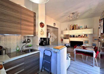 Quadrilocale Via Cigliuti Nicolò, Savona (zona Villetta) - foto 10