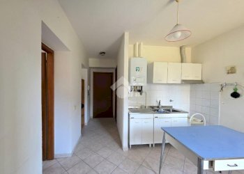 Trilocale Via Luigi Corsi, Savona (zona Centro) - foto 2