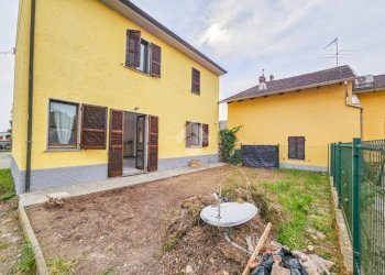 Casa semi indipendente Via Milano, Bosco Marengo - foto 1