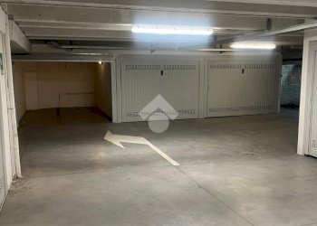 Box Via Pietro Miliani, Bologna (zona Borgo Panigale) - foto 7