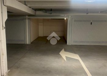 Box Via Pietro Miliani, Bologna (zona Borgo Panigale) - foto 10