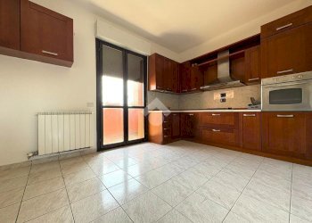 Quadrilocale Via Cesare Battisti, Legnano - foto 6