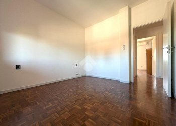 Quadrilocale Via Cesare Battisti, Legnano - foto 14