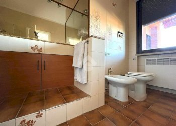 Quadrilocale Via Cesare Battisti, Legnano - foto 15