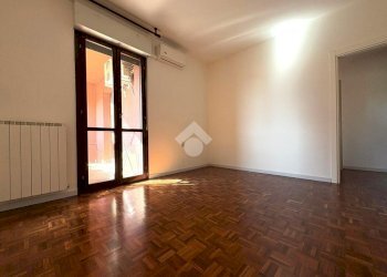 Quadrilocale Via Cesare Battisti, Legnano - foto 19