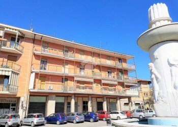 Bilocale Piazza Martiri della Libertà, Santena - foto 2