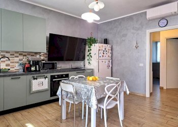 Bilocale Via per cascina emanuela, Solaro - foto 1