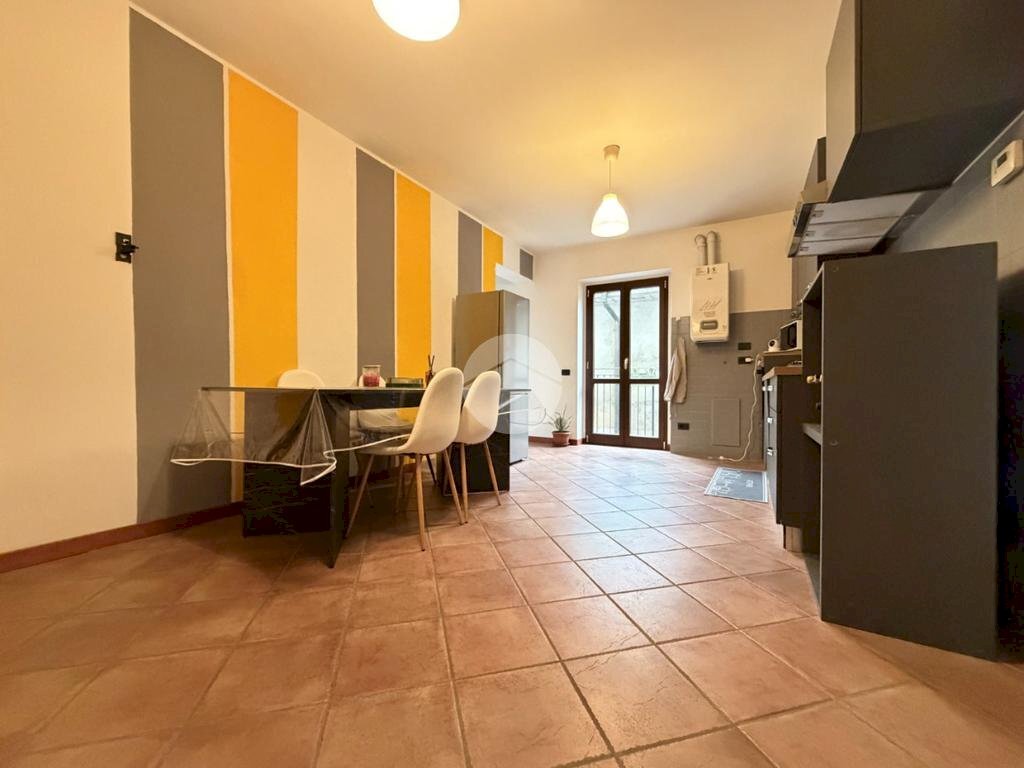 Trilocale Via S. Biagio, Cambiago - foto 1