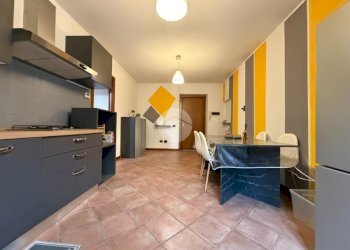 Trilocale Via S. Biagio, Cambiago - foto 11