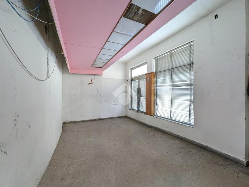 Negozio via della Libertà, Sant'Ilario d'Enza - foto 1