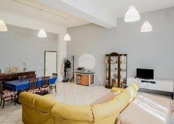 Independent house Via Evangelista Torricelli, Settimo Milanese - photo 2