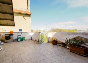 Independent house Via Evangelista Torricelli, Settimo Milanese - photo 10