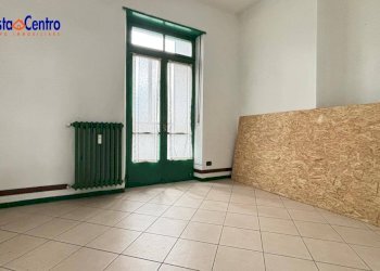 Foto 4 - Locale Commerciale Via Chambery
 
39, Aosta - foto 4