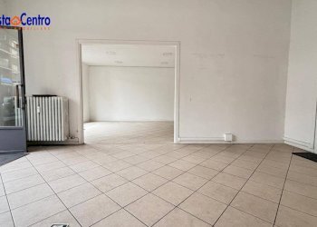 Foto 10 - Locale Commerciale Via Chambery
 
39, Aosta - foto 10