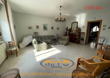 Foto 10 - Casa indipendente VIA GARIBALDI
 
107, San Salvatore Telesino - foto 10