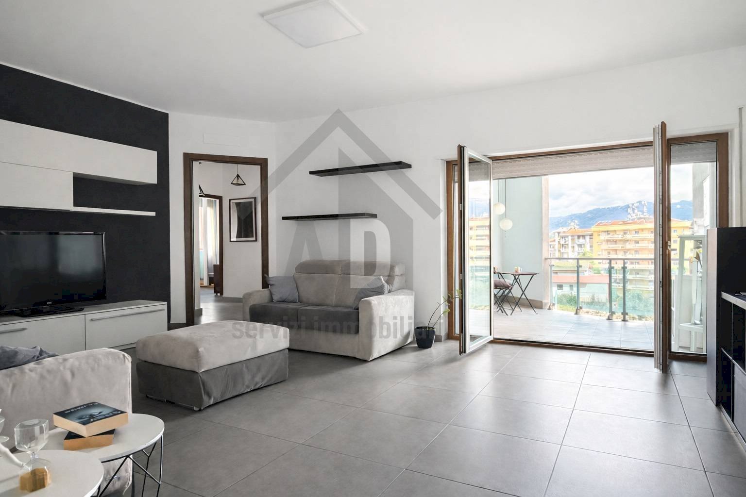 Foto 1 - Quadrilocale via Giuseppe Giacomantonio
 
56, Cosenza - foto 1