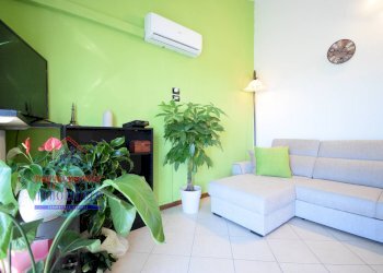 Foto 2 - Appartamento VIA SANT'ANDREA
 
3/3, Castello d'Argile - foto 2