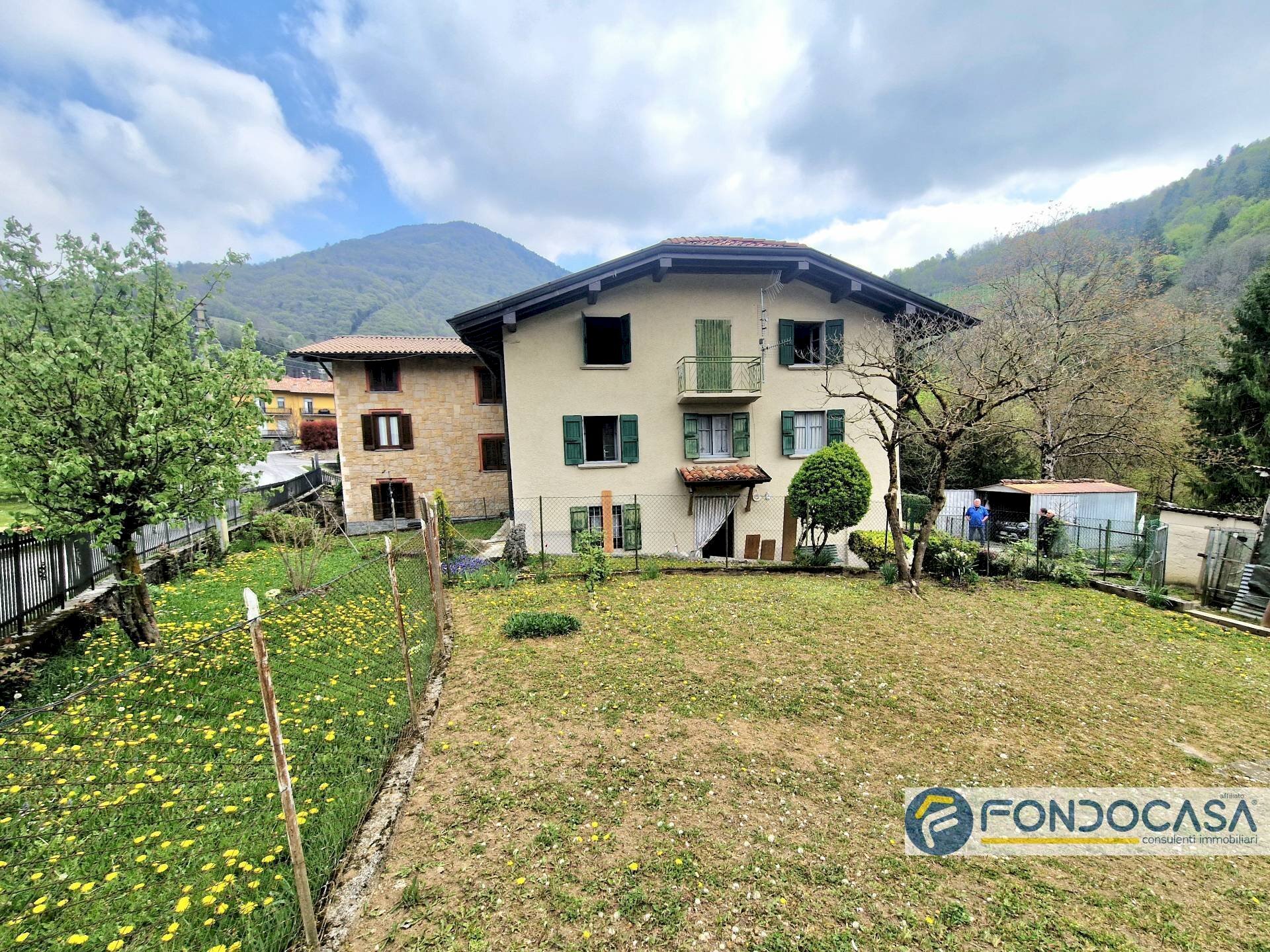 Foto 2 - Independent house VIA FRAZ. RIGOSA
 
59, Algua - photo 2