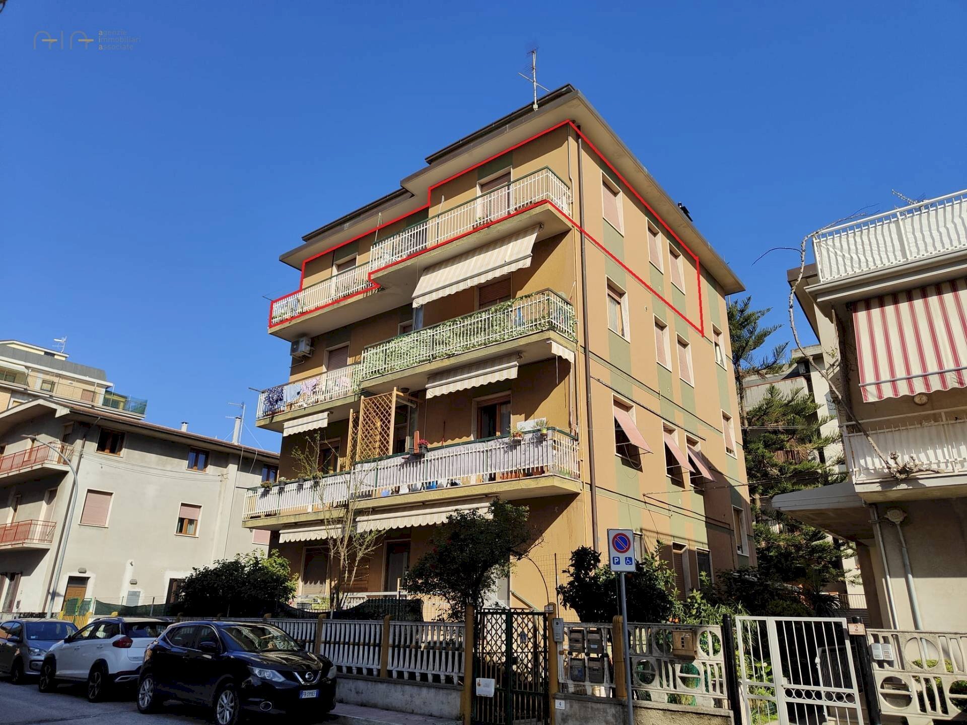 Foto 3 - Appartamento via Crivelli
 
4, Grottammare - foto 3