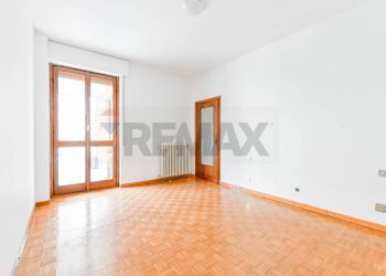 Stanza vuota - Appartamento Via Tavazzano, Milano - foto 10