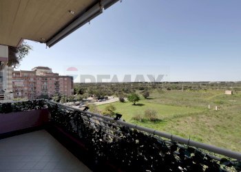 Balcone - Appartamento Via Fratelli De Filippo
 
4, Bari - foto 9