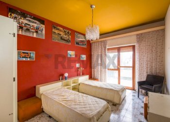 Camera - Appartamento Via Mongerbino
 
23, Palermo - foto 6