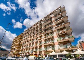 Edificio - Appartamento Via Mongerbino
 
23, Palermo - foto 15