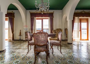 Salone - Appartamento Via Mongerbino
 
23, Palermo - foto 18