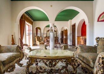 Salone / Soggiorno - Appartamento Via Mongerbino
 
23, Palermo - foto 21